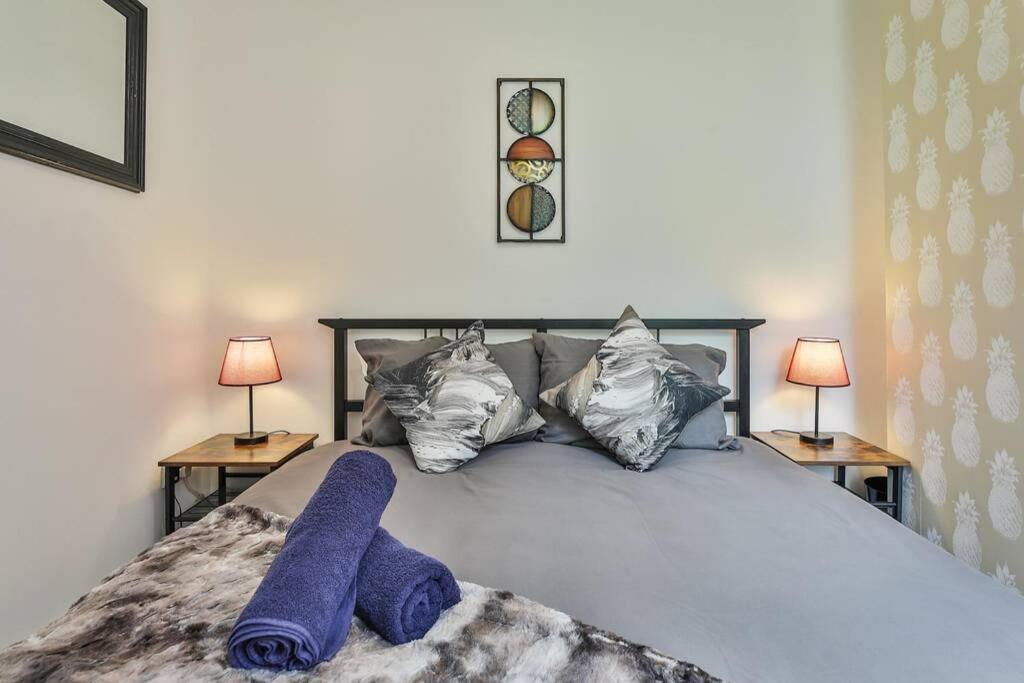 Refurbished Plush Property Great Transport Links 셰필드 외부 사진