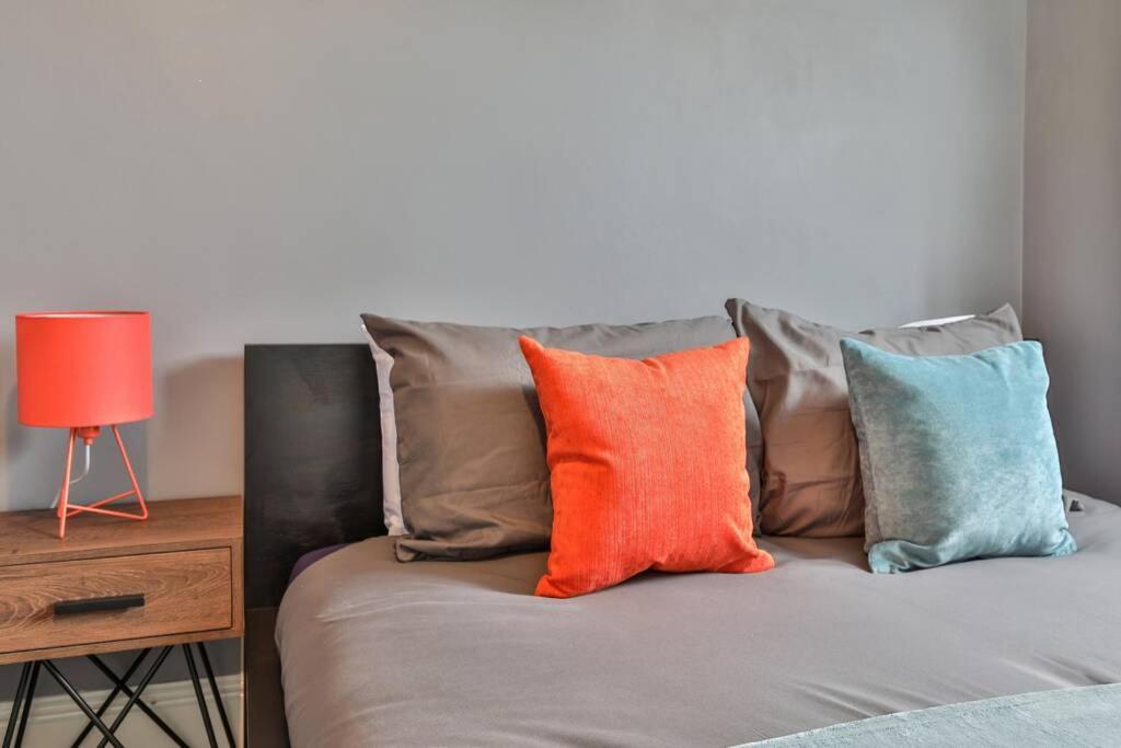 Refurbished Plush Property Great Transport Links 셰필드 외부 사진